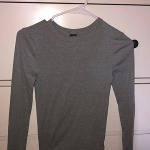 tight ribbed grey long sleeve shirt